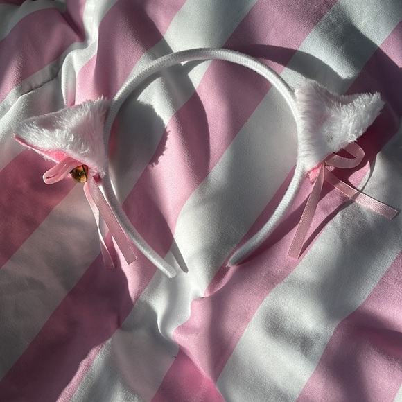 🏖️Cat girl headband ears white bells pink🏖️ - Picture 4 of 5